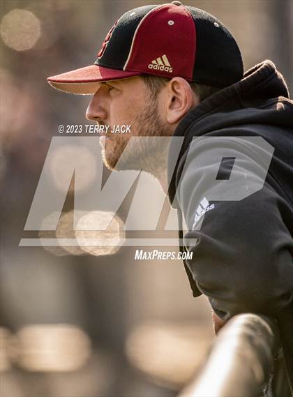 Thumbnail 2 in JSerra Catholic @ Servite photogallery.