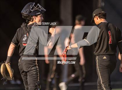 Thumbnail 2 in JSerra Catholic @ Servite photogallery.