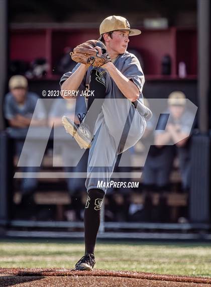 Thumbnail 1 in JSerra Catholic @ Servite photogallery.