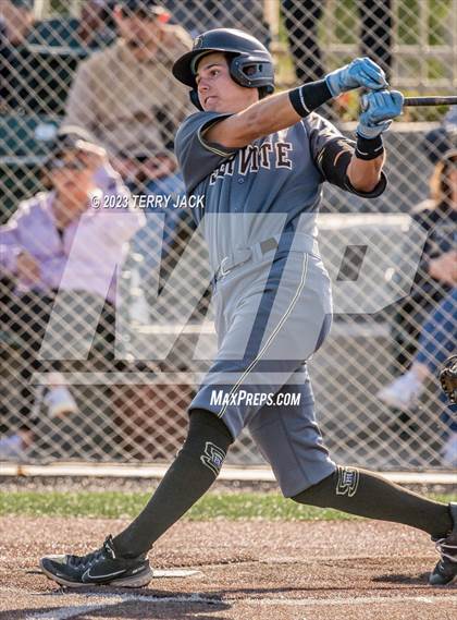Thumbnail 2 in JSerra Catholic @ Servite photogallery.