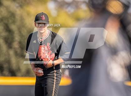 Thumbnail 1 in JSerra Catholic @ Servite photogallery.