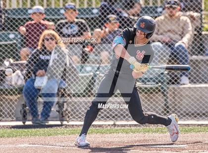 Thumbnail 3 in JSerra Catholic @ Servite photogallery.