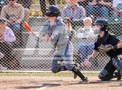 Thumbnail 2 in JSerra Catholic @ Servite photogallery.
