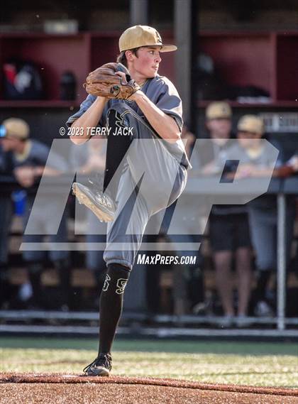 Thumbnail 1 in JSerra Catholic @ Servite photogallery.