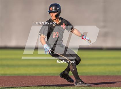 Thumbnail 2 in JSerra Catholic @ Servite photogallery.