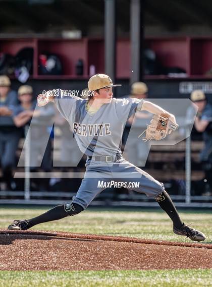 Thumbnail 2 in JSerra Catholic @ Servite photogallery.