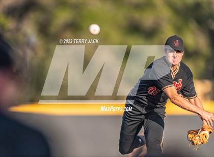 Thumbnail 3 in JSerra Catholic @ Servite photogallery.