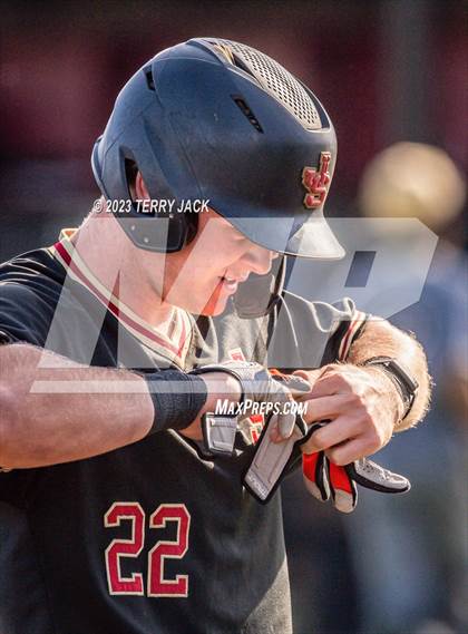 Thumbnail 1 in JSerra Catholic @ Servite photogallery.