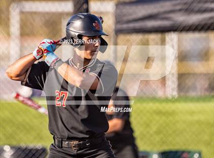 Thumbnail 2 in JSerra Catholic @ Servite photogallery.