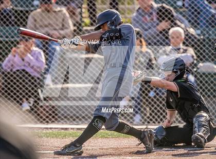 Thumbnail 3 in JSerra Catholic @ Servite photogallery.