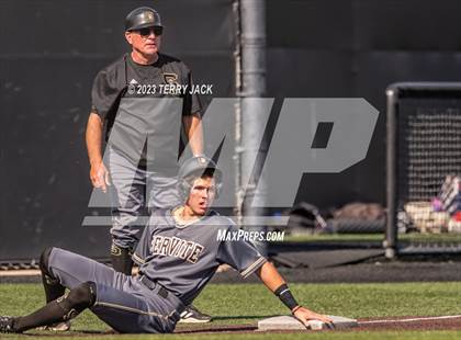 Thumbnail 3 in JSerra Catholic @ Servite photogallery.