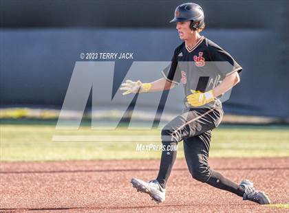 Thumbnail 1 in JSerra Catholic @ Servite photogallery.
