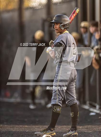 Thumbnail 2 in JSerra Catholic @ Servite photogallery.