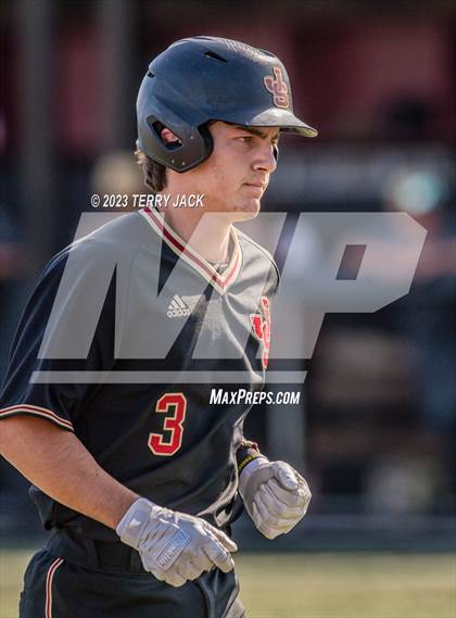Thumbnail 3 in JSerra Catholic @ Servite photogallery.