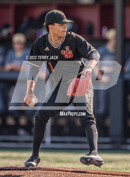 Thumbnail 3 in JSerra Catholic @ Servite photogallery.