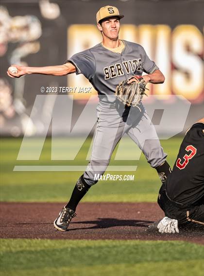 Thumbnail 1 in JSerra Catholic @ Servite photogallery.