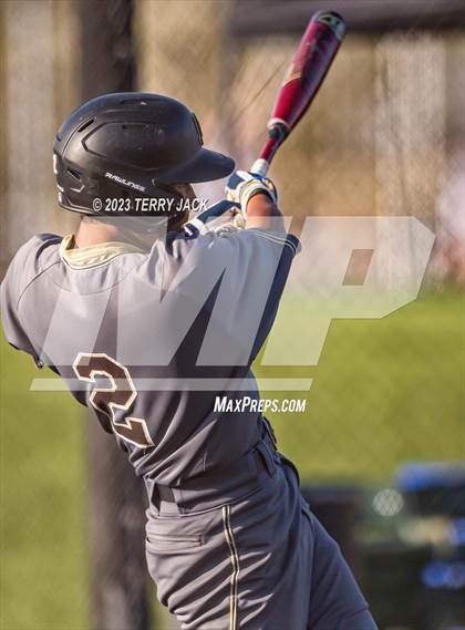 Thumbnail 3 in JSerra Catholic @ Servite photogallery.