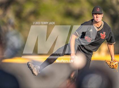 Thumbnail 1 in JSerra Catholic @ Servite photogallery.