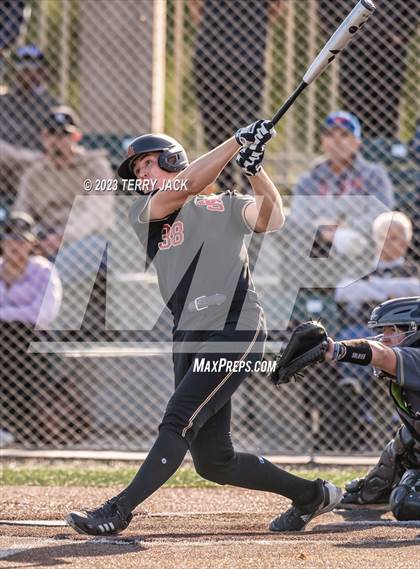 Thumbnail 3 in JSerra Catholic @ Servite photogallery.