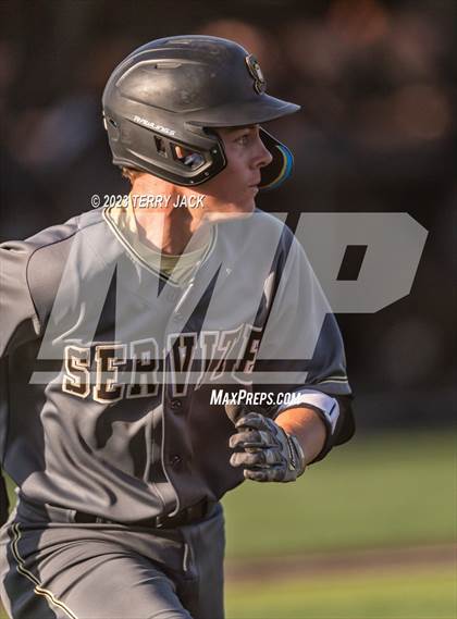 Thumbnail 3 in JSerra Catholic @ Servite photogallery.