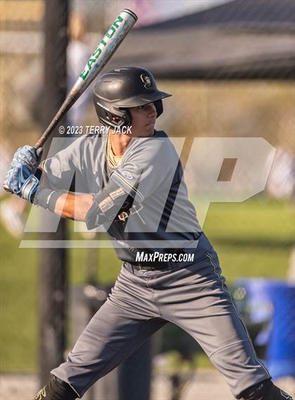 Thumbnail 2 in JSerra Catholic @ Servite photogallery.
