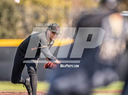 Thumbnail 3 in JSerra Catholic @ Servite photogallery.