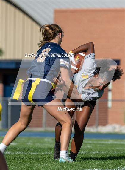 Thumbnail 2 in Mullen vs Thomas Jefferson photogallery.