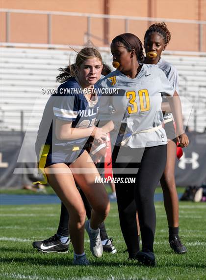 Thumbnail 3 in Mullen vs Thomas Jefferson photogallery.