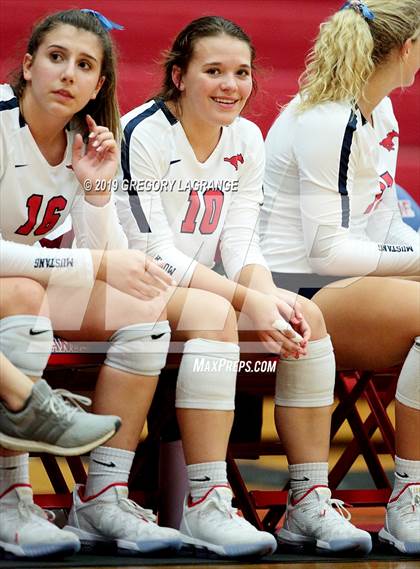Thumbnail 2 in Liberty vs Grapevine photogallery.