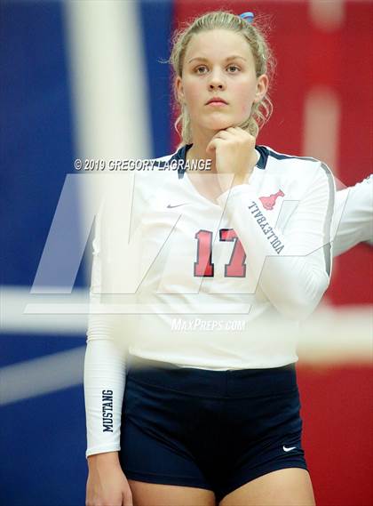 Thumbnail 1 in Liberty vs Grapevine photogallery.