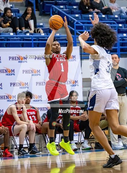 Thumbnail 3 in The Burlington School vs. Fayetteville Academy (Hoops and Dreams Showcase at Fayetteville State University) photogallery.