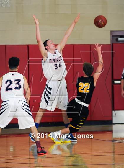 Thumbnail 2 in Pinnacle vs. Gilbert (Hoophall West Tournament) photogallery.