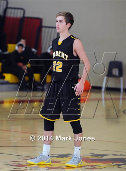 Thumbnail 1 in Pinnacle vs. Gilbert (Hoophall West Tournament) photogallery.
