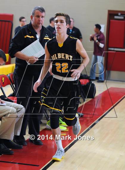 Thumbnail 1 in Pinnacle vs. Gilbert (Hoophall West Tournament) photogallery.