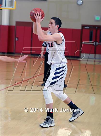 Thumbnail 1 in Pinnacle vs. Gilbert (Hoophall West Tournament) photogallery.