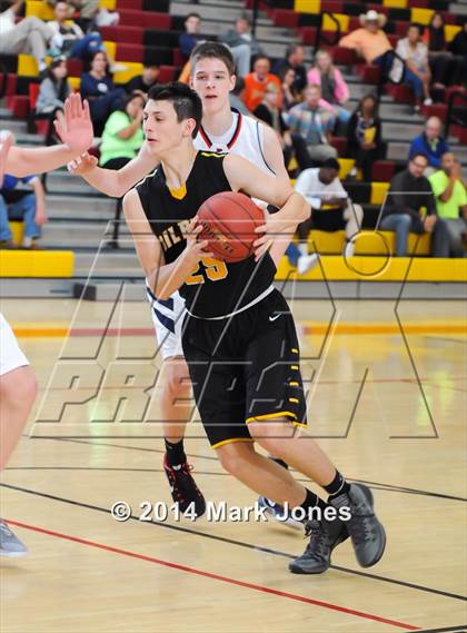 Thumbnail 2 in Pinnacle vs. Gilbert (Hoophall West Tournament) photogallery.