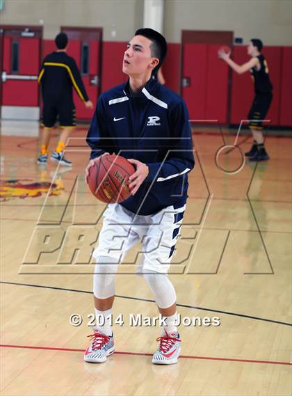 Thumbnail 1 in Pinnacle vs. Gilbert (Hoophall West Tournament) photogallery.