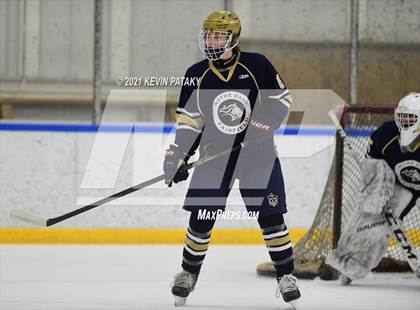Thumbnail 1 in Notre Dame Catholic @ Xavier photogallery.