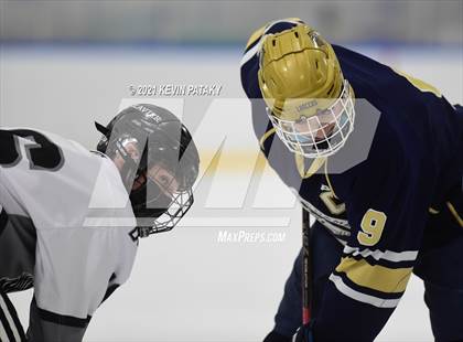 Thumbnail 2 in Notre Dame Catholic @ Xavier photogallery.