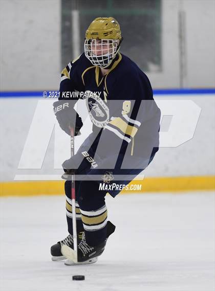 Thumbnail 3 in Notre Dame Catholic @ Xavier photogallery.