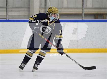 Thumbnail 3 in Notre Dame Catholic @ Xavier photogallery.