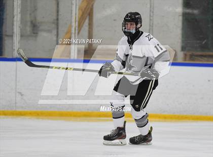 Thumbnail 3 in Notre Dame Catholic @ Xavier photogallery.