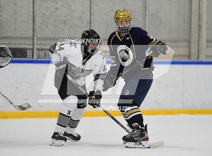 Thumbnail 3 in Notre Dame Catholic @ Xavier photogallery.