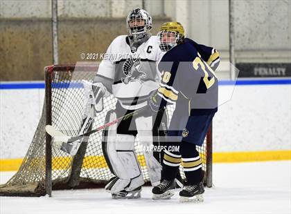 Thumbnail 1 in Notre Dame Catholic @ Xavier photogallery.