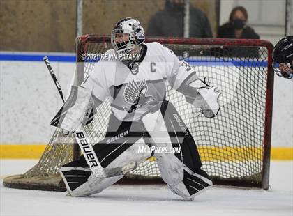 Thumbnail 3 in Notre Dame Catholic @ Xavier photogallery.