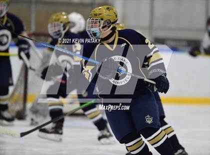 Thumbnail 2 in Notre Dame Catholic @ Xavier photogallery.