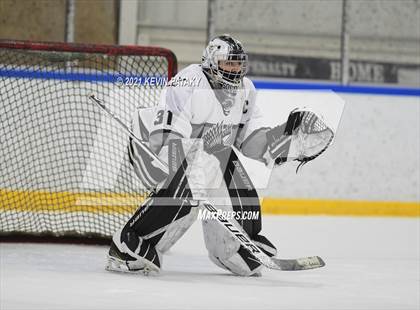 Thumbnail 3 in Notre Dame Catholic @ Xavier photogallery.