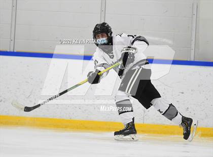 Thumbnail 1 in Notre Dame Catholic @ Xavier photogallery.