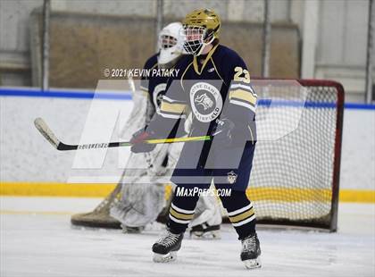 Thumbnail 1 in Notre Dame Catholic @ Xavier photogallery.