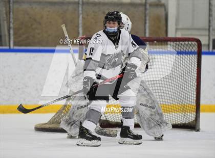 Thumbnail 1 in Notre Dame Catholic @ Xavier photogallery.